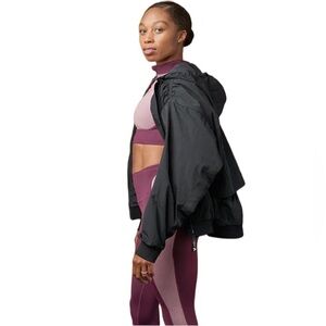 Athleta- Allyson Felix Legend Mesh 7/8 Leggings